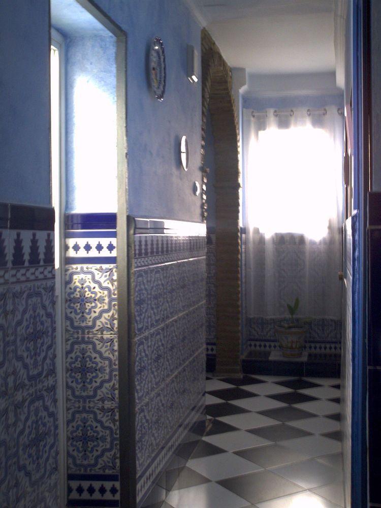 Hostal Lis Севиля Екстериор снимка